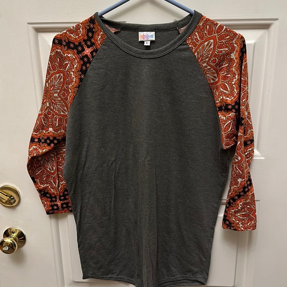 Lularoe gray shirt with 3/4 paisley sleeves, women's size L